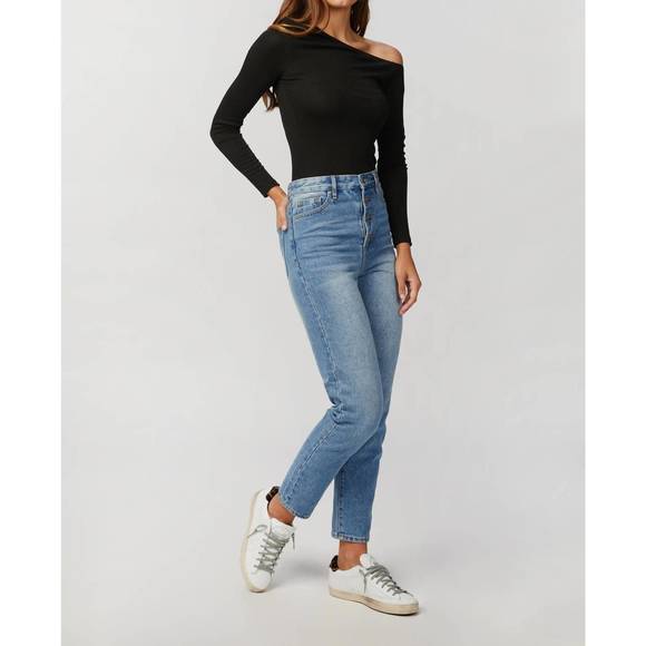 NEW IN THE MOOD FOR LOVE achilles top in black - Picture 1 of 4